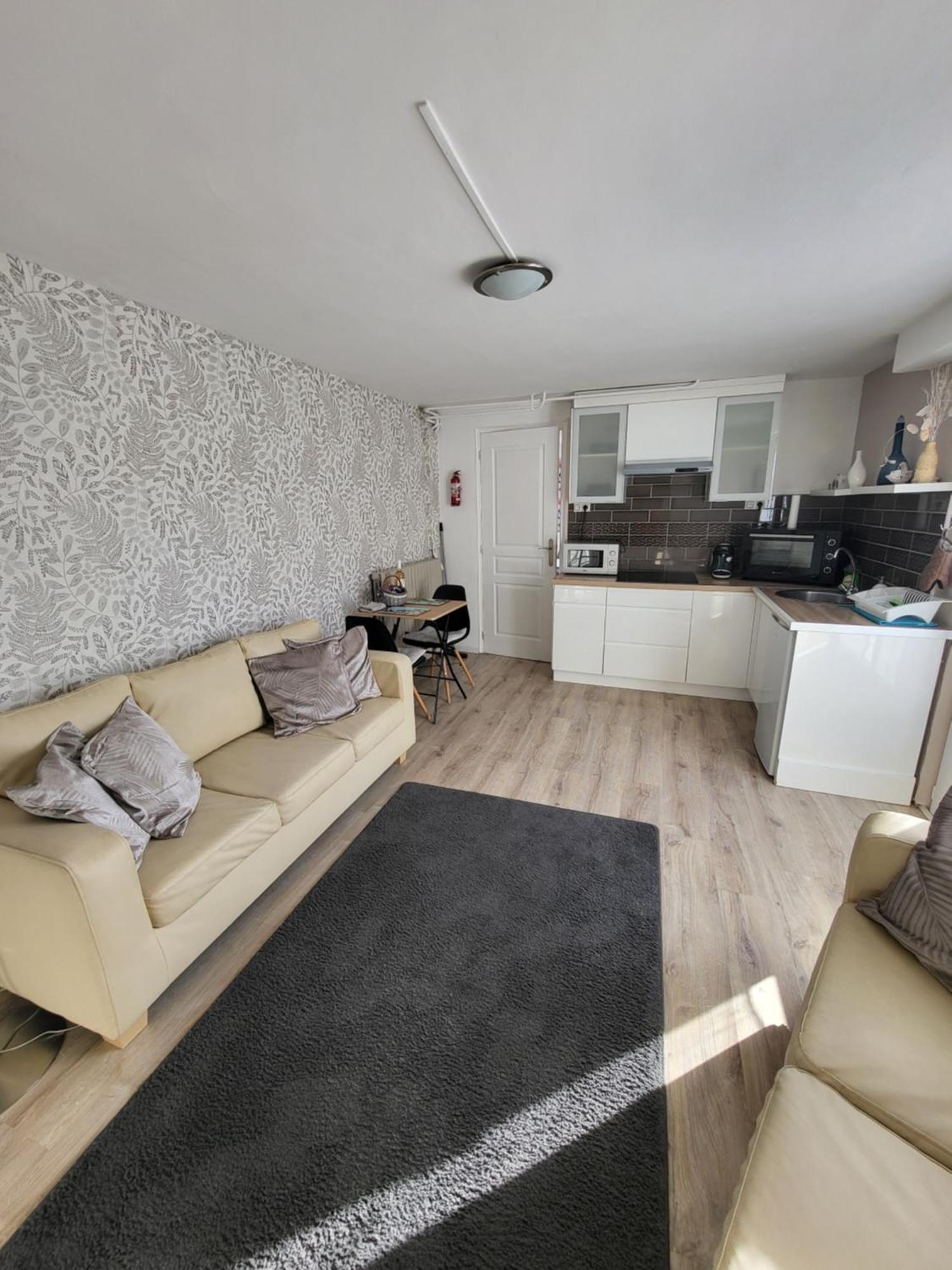 The Apartment Saint-Rabier Esterno foto